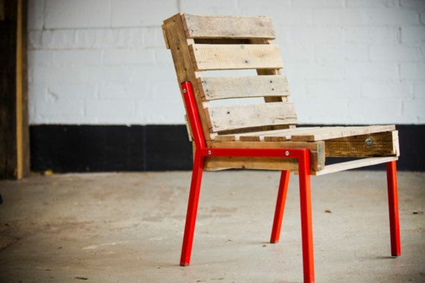 Möbel aus Paletten stuhl design DIY ideen