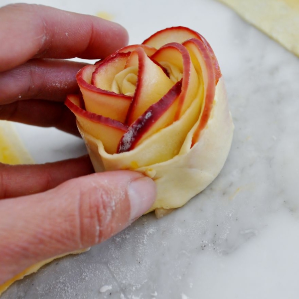 apfel muffins apfelscheiben rosen form stückchen