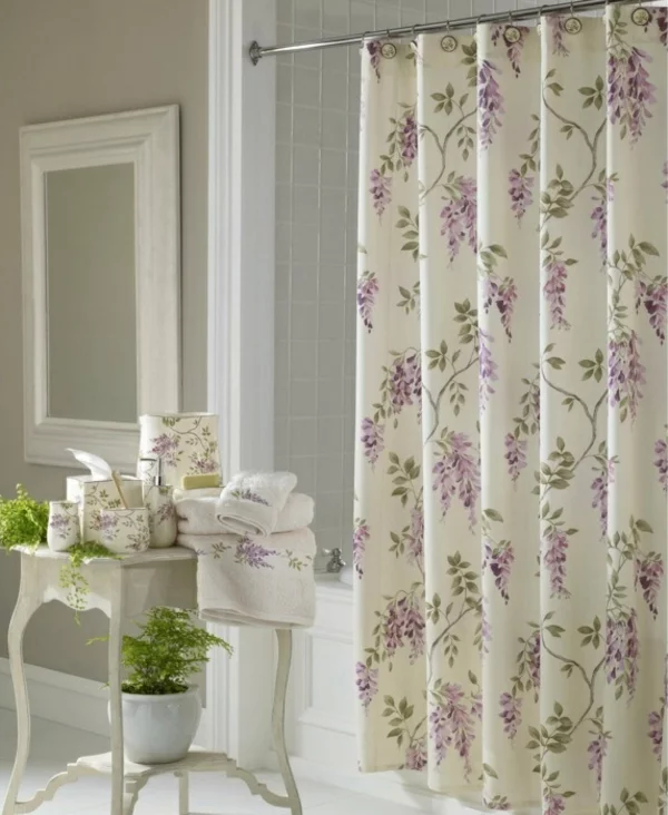 badezimmer vorhang florales muster badewanne pflanzen