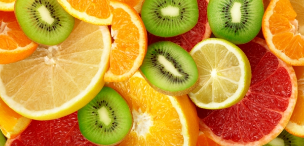 basische lebensmittel zitrusfrüchte kiwis zitronen grapefruit