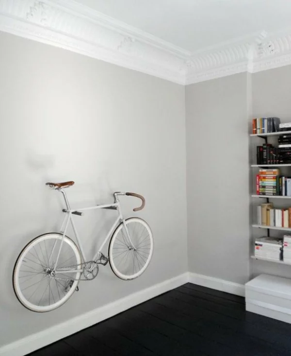 fahrrad wandhalterung raum sparen wohnzimmer wanddeko
