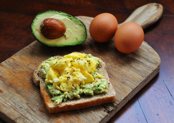 gesunde frühstücksideen brot eier gesund