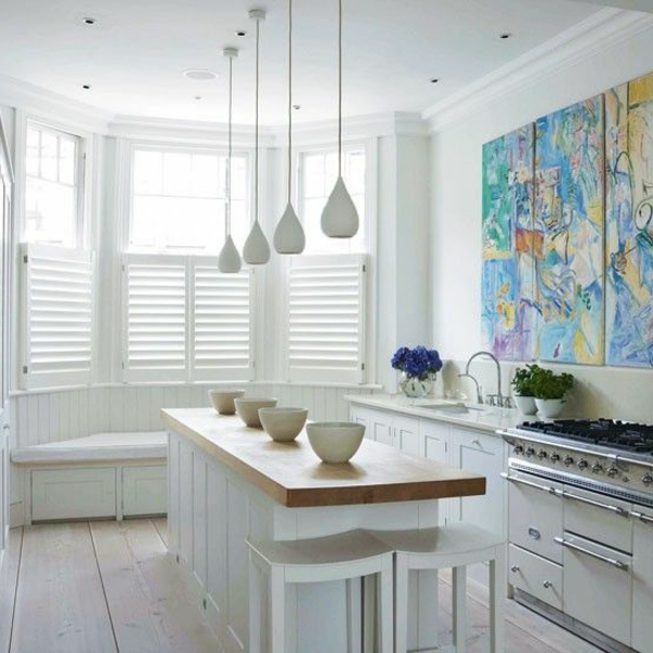 hängelampen küche elegant weiß hölzerne arbeitsfläche