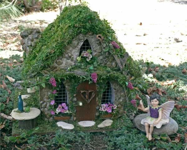 kleine gärten anlegen elfenhaus elf