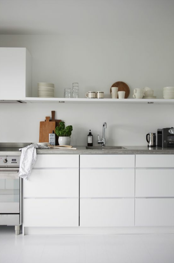 küchenregale design weiß offen minimalistisch