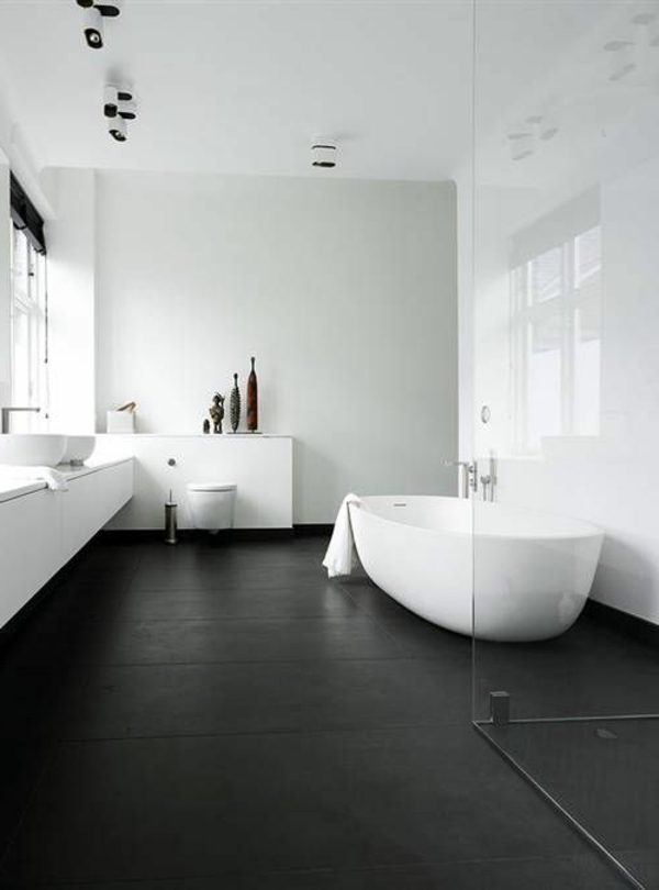 modernes badezimmer helle wände dunkler boden