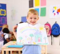 DIY Deko mit Kinderzeichnungen: Inspiration und kreative Beispiele