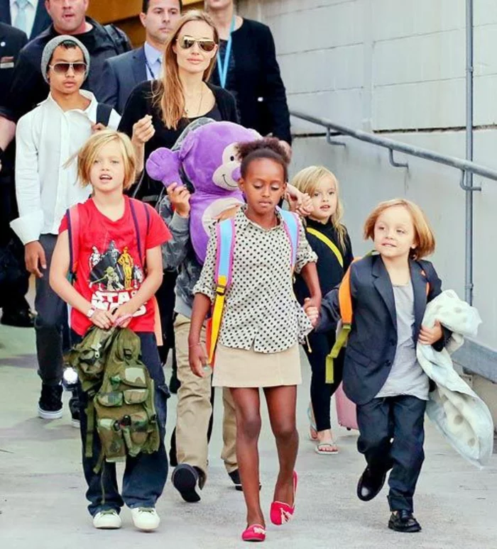 brad pitt und Angelina Jolie Kinder unterwegs