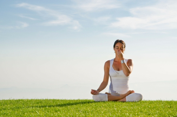 entspannungübungen bei stress joga atmen