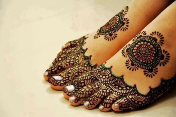 henna muster füße dekoration tattoo