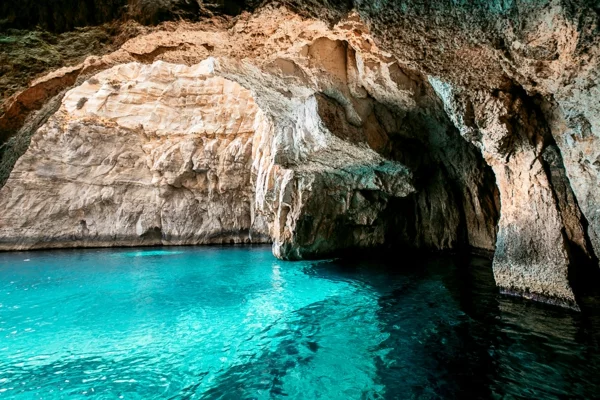 malta urlaub blue grotto dwejra