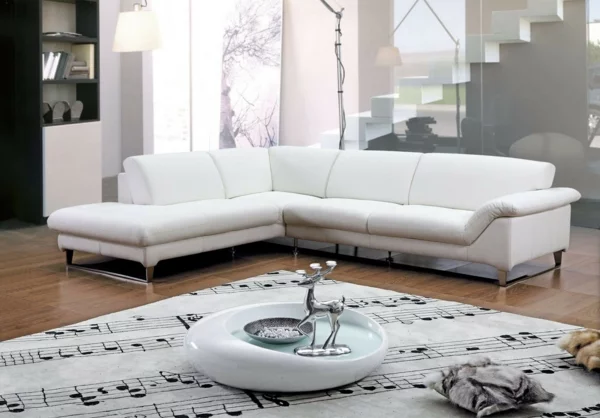 schöne sofas weiße couch leder metallenes gestell