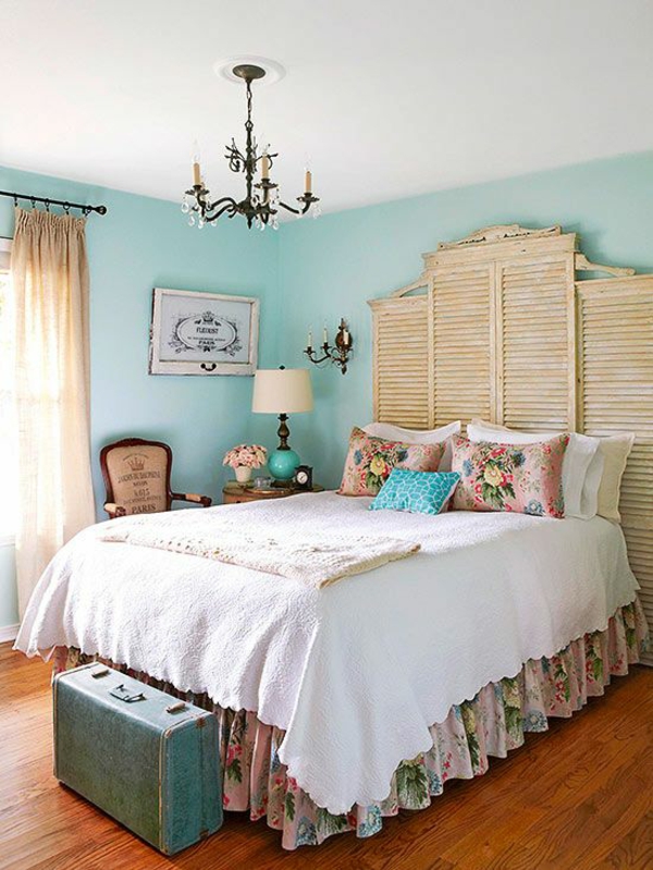 vintage schlafzimmer tolles bettkopfteil wandfarbe mintgrün