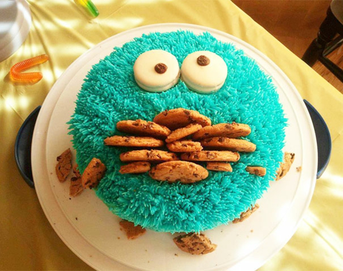 außergewöhnliche torten kuchen monsters cookies