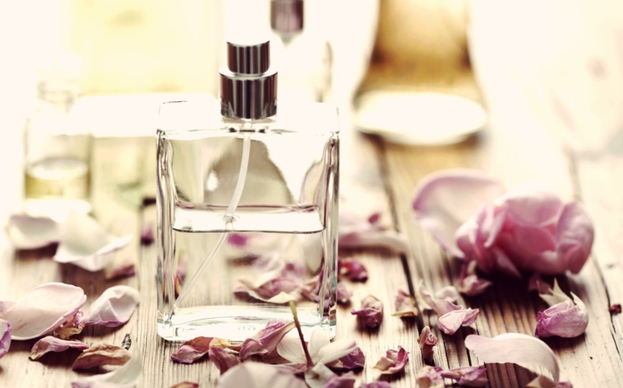 duft-und-schönheit-naturkosmetik-parfüme