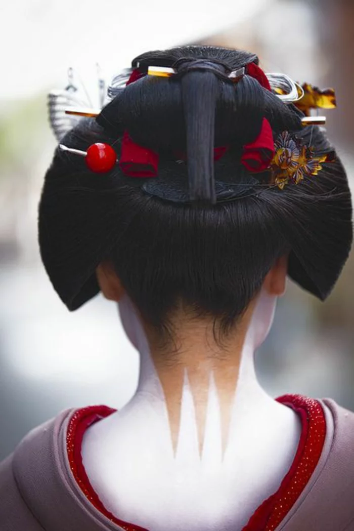 geishas frisur make up japanische kultur inspiration