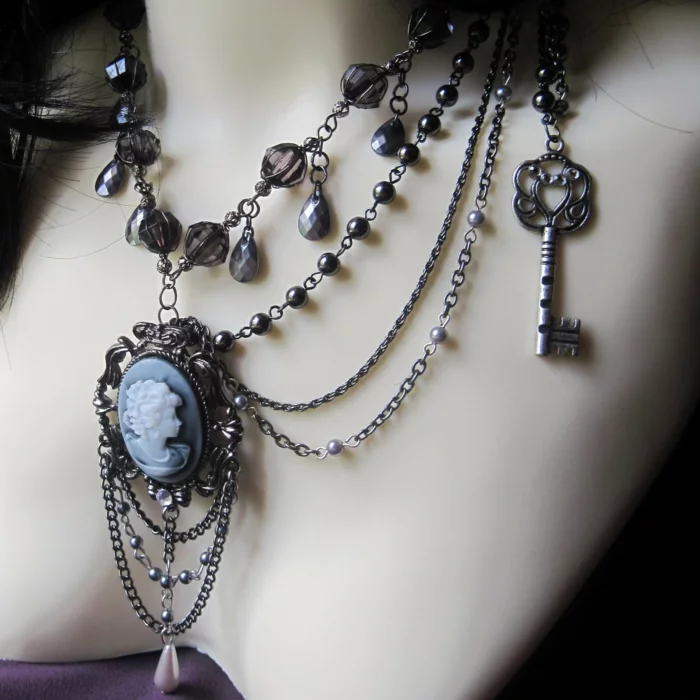 gothic schmuck halskette viktorianisch steine schlüssel