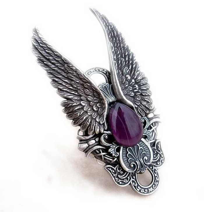gothic schmuck silber ring flügel lila stein