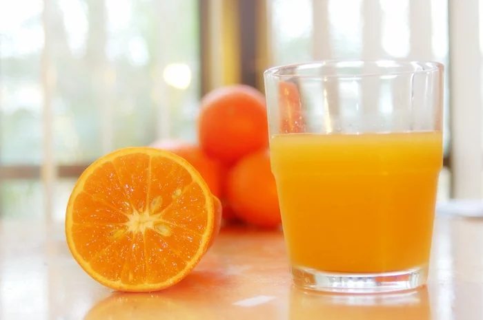 stress bewältigen orangen essen orangenfrüchte