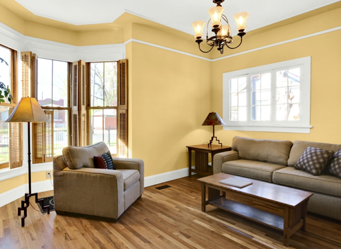 zimmerfarben ideen wohnzimmer hellgelb elegante möbel