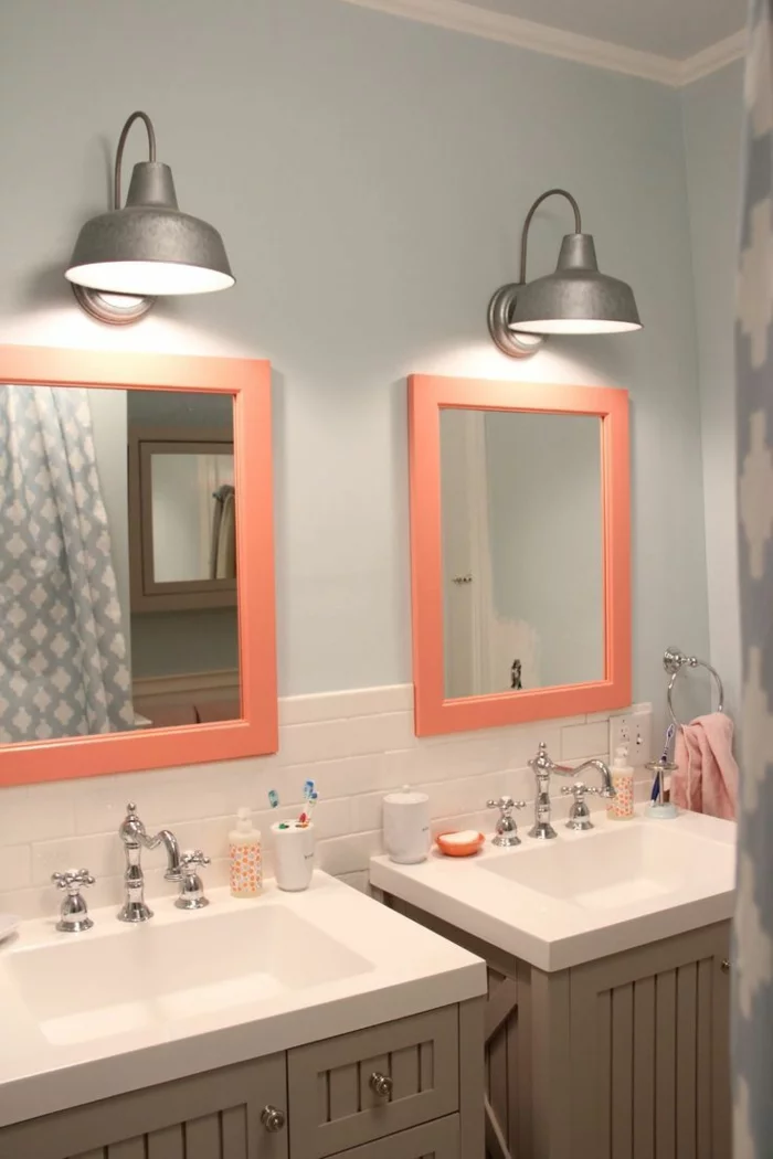 Badezimmer Spiegel Beleuchtung viereck modern rosa