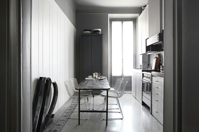 Palazzo Style Apartment mailand industrail möbel küche mit essbereich