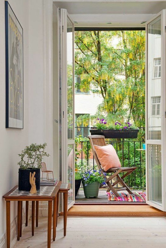balkongestaltung ideen skandinavisches design kleinen balkon gestalten