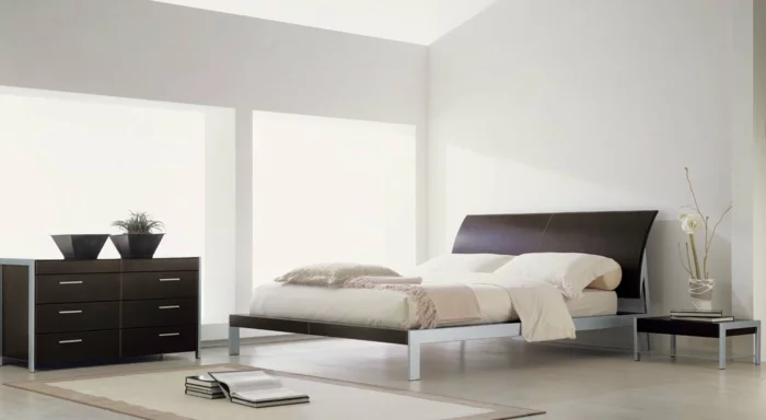 schlafzimmer einrichten teppich elegante kommode beistelltisch