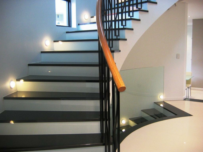 Wundervolle Treppenbeleuchtung - Magie und Zauber ins Zuhause bringen