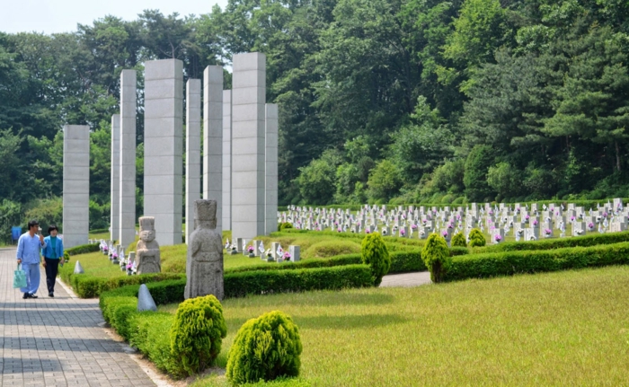 Hauptstadt von Südkorea park 4.19national  Gedenkstätte