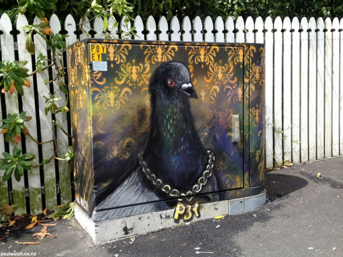 Streetart Künstler die Taube posonby