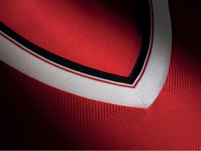 adidas trikotsatz 20152016 fußballtrikots manchester united detail dekolletee