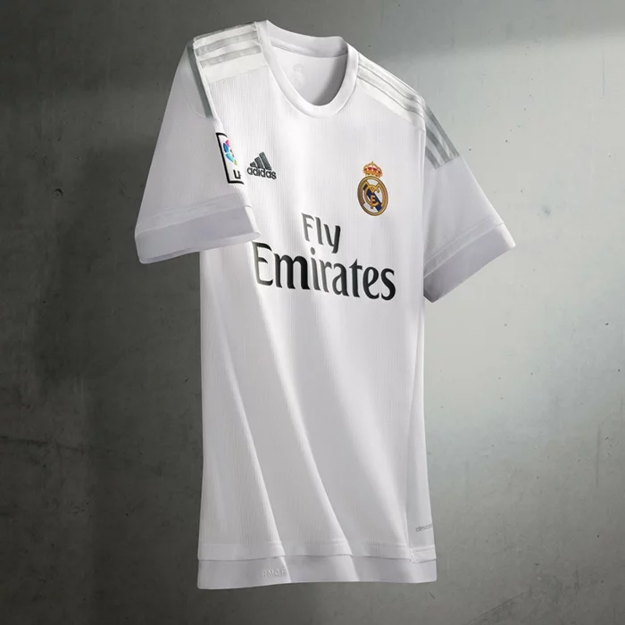adidas trikotsatz 20152016 fußballtrikots real madrid weiß