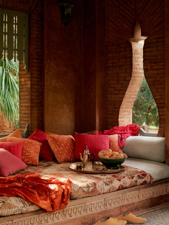 hauseinrichtung marokkanische dekokissen rot orange sofa