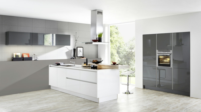 nolte küchen design weiße kücheninsel graue akzentwand
