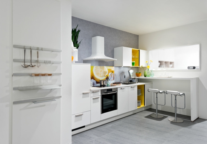 küchendesign nolte küche gelbe akzente weiße kücheneinrichtung