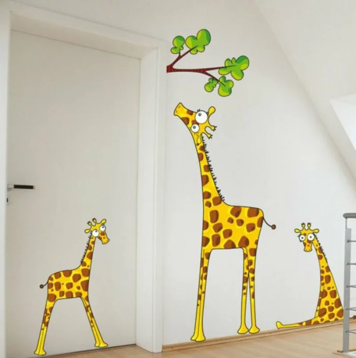 wandtattoo kinderzimmer kreative wandgestaltung wandaufkleber giraffen familie