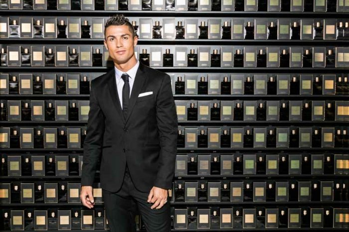 Cristiano Ronaldo präsentiert sein debüt duft legancy