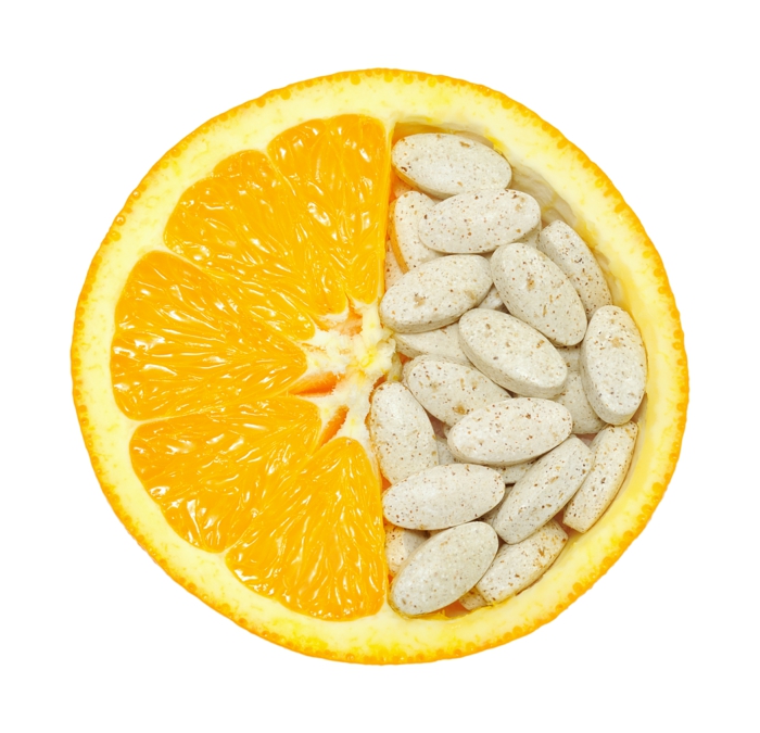 Vitamintabletten vitamin c orangen und orangensaft