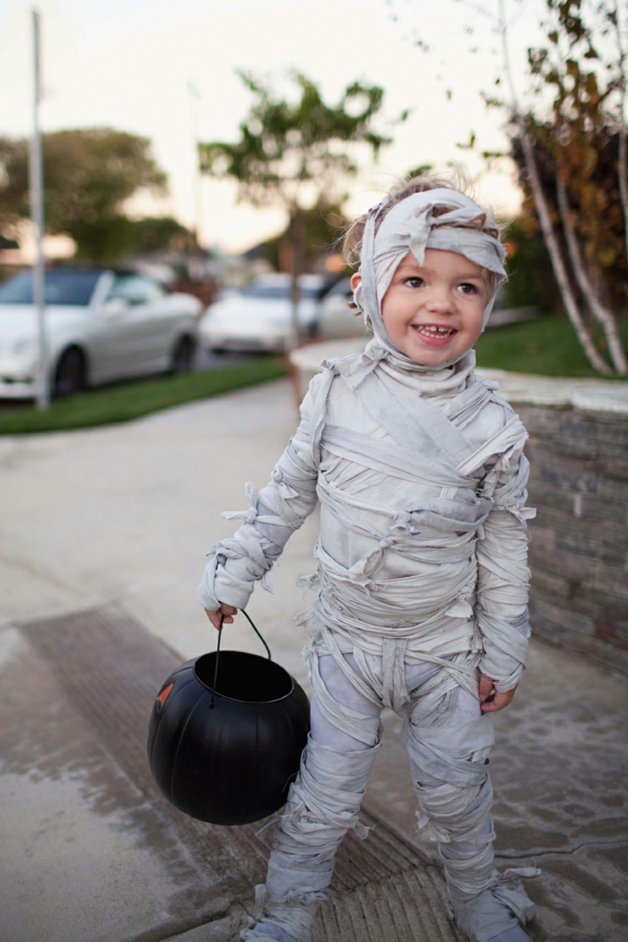 halloween kostüme junge mumie lifestyle
