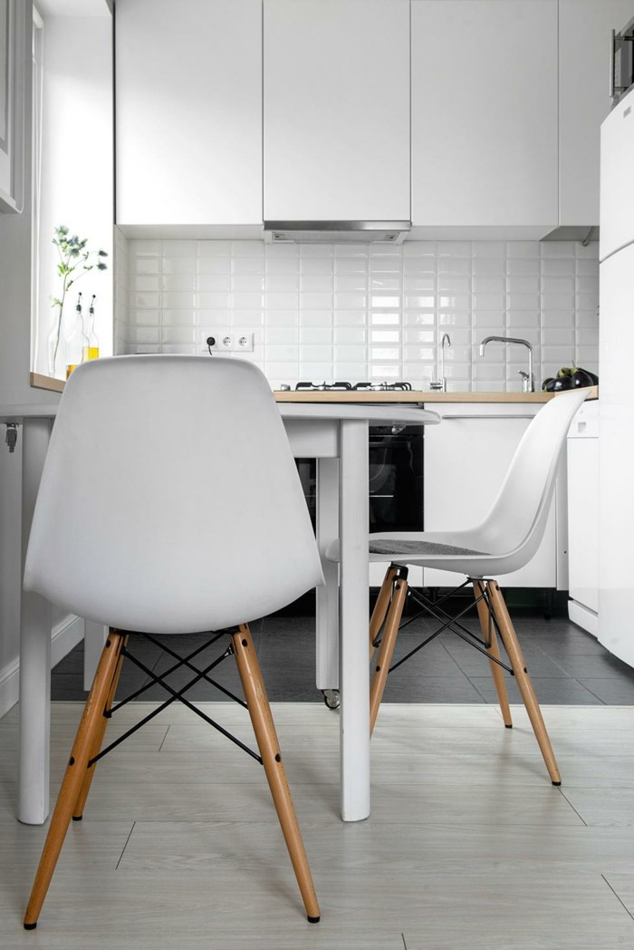 küchenstühle moderne weiße stühle in der hellen küche
