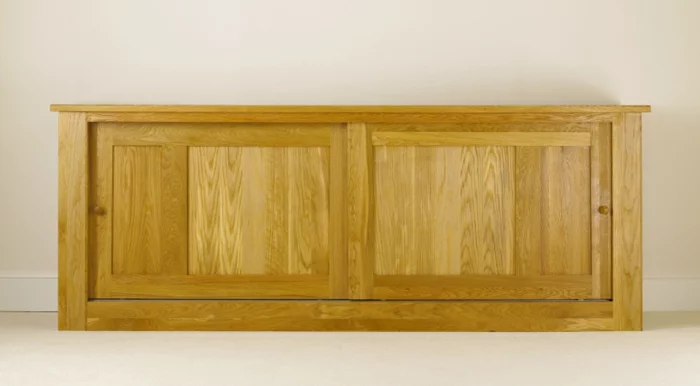 sideboard mit schiebetüren wohnzimmer massivholzmöbel