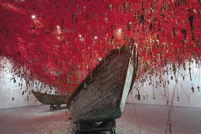 Chiharu Shiota Japan pavilion biennale venedig 2015