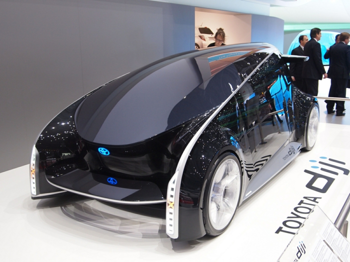 hybridauto toyota innovatives futuristisches design