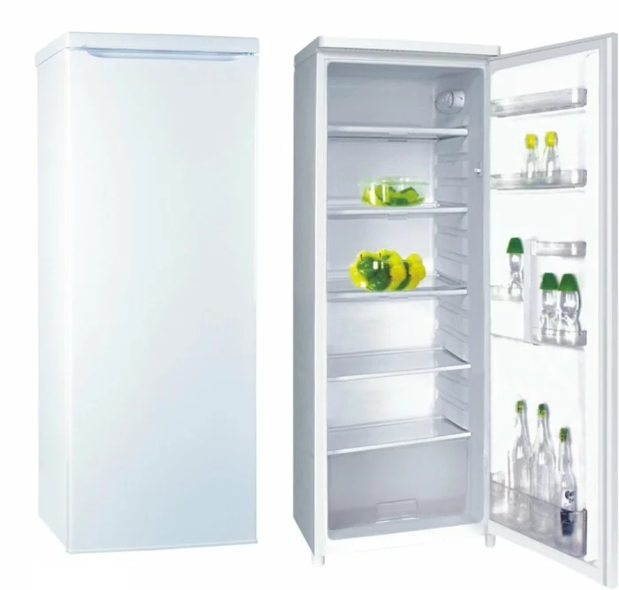 küchenmöbel moderne und große kühlschränke ohne gefrierfach