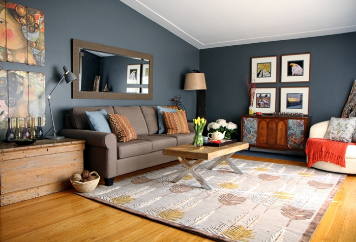 moderne einrichtungsideen wohnzimmer einrichten graue wände dekokissen blumen wanddeko