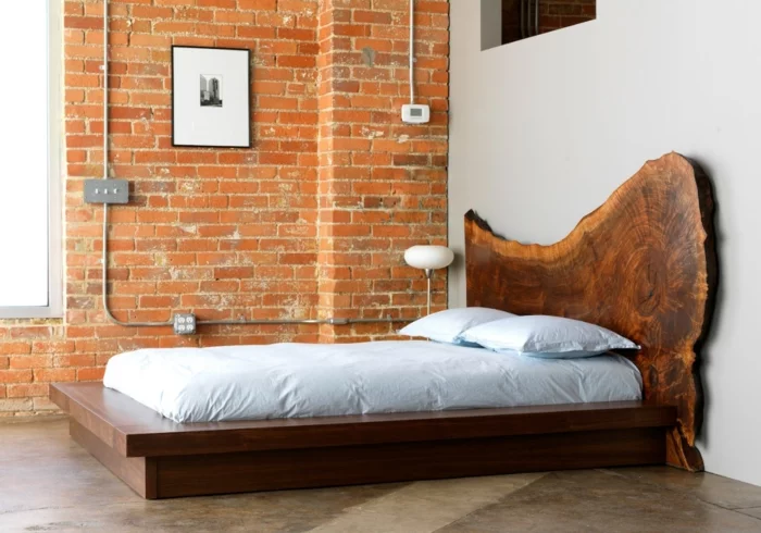 modernes schlafzimmer bettdesign rustikales bettkopfteil ziegelwand