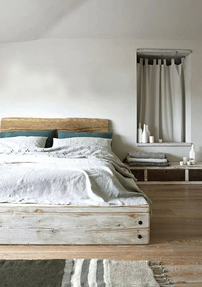 modernes schlafzimmer palettenbett teppichläufer rustikaler look