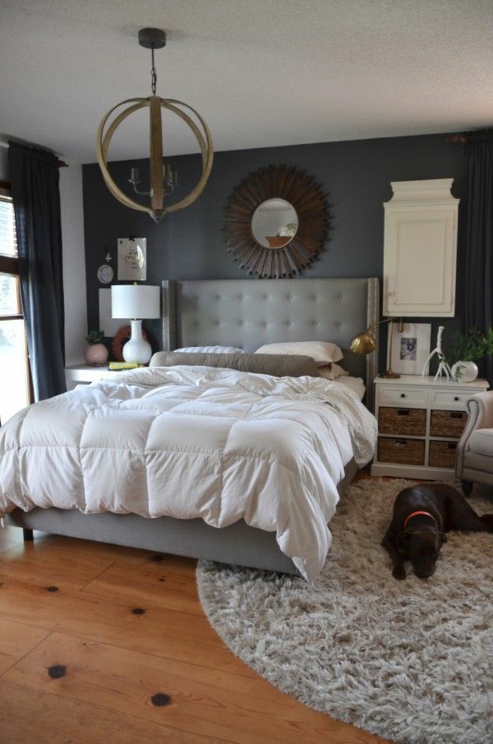 runde teppiche schlafzimmer leuchter graue gardinen