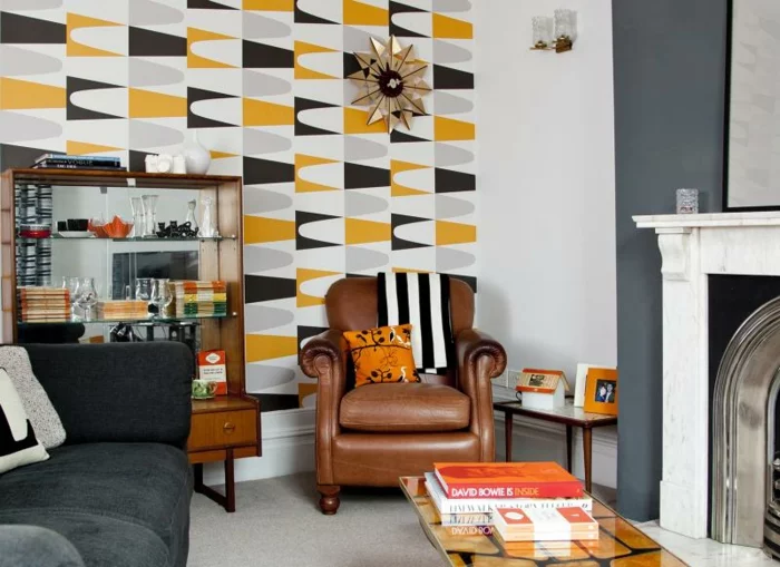 Wohnzimmer Tapeten Ideen mit abstraktem Muster in frischen Farben